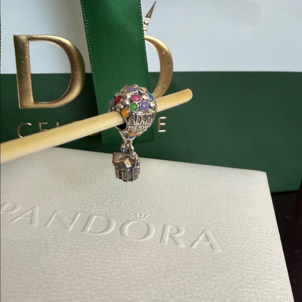 Pandora Disney Up Movie Hot Air Balloon Charm RARE RETIRED - Picture 3 of 4